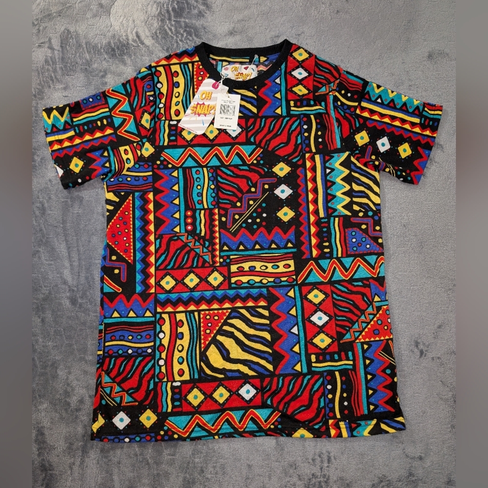 Snap Multicolor Geometric T-Shirt